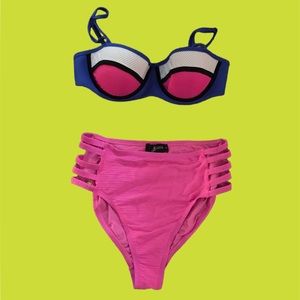 High waisted Retro Bikini 🔥